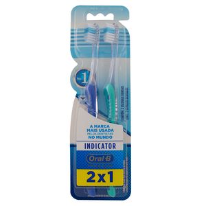 Escova Dental Oral B Indicator 30 com 2un